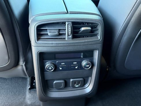 Used 2020 Buick Envision Premium w/ Driver Confidence Package image 26