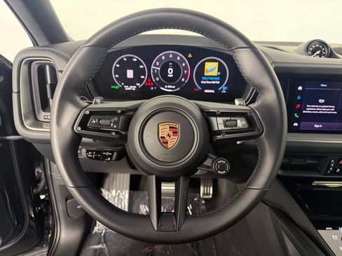 Certified 2026 Porsche Cayenne Coupe AWD/4WD image 28