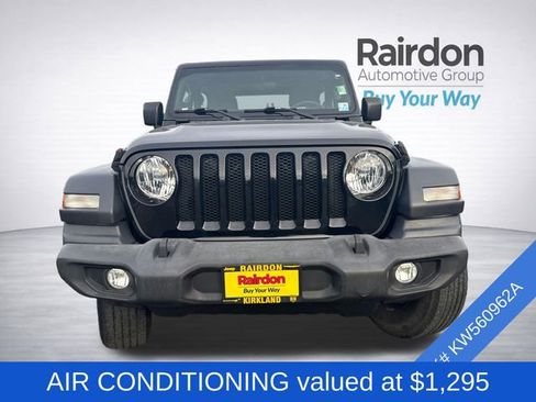 Used 2019 Jeep Wrangler Sport image 2