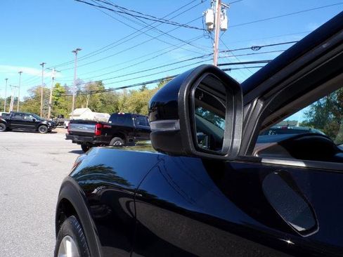 Certified 2021 Ford Explorer Platinum w/ Equipment Group 601A image 5