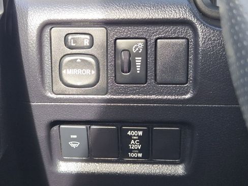 Used 2019 Toyota 4Runner SR5 image 21