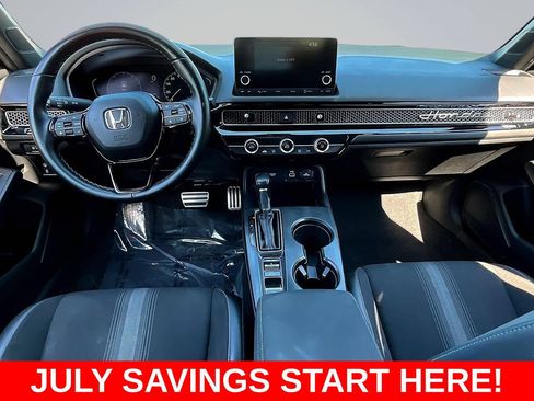 Used 2023 Honda Civic Sport image 9