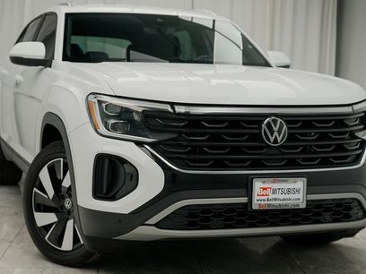 Used 2024 Volkswagen Atlas Cross Sport SE