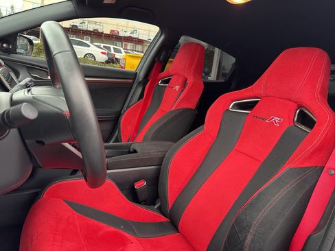 Used 2019 Honda Civic Type R image 33
