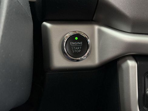 Certified 2022 Ford Expedition XLT RWD image 19