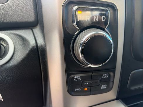 Used 2018 RAM 1500 Big Horn AWD/4WD image 23