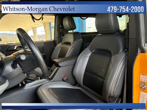 Used 2022 Ford Bronco Black Diamond image 9