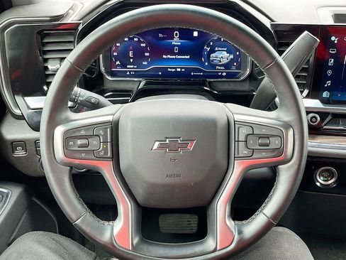 Used 2023 Chevrolet Silverado 1500 LT AWD/4WD image 11