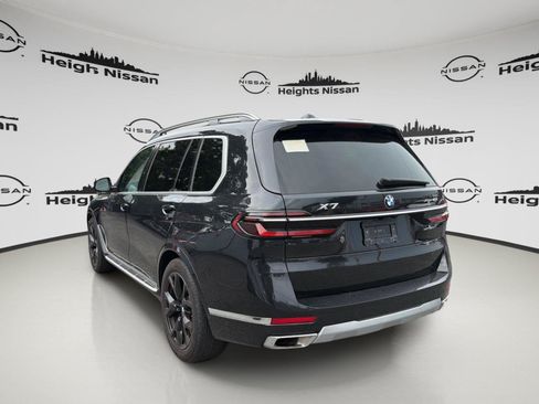 Used 2026 BMW X7 xDrive40i AWD/4WD image 3