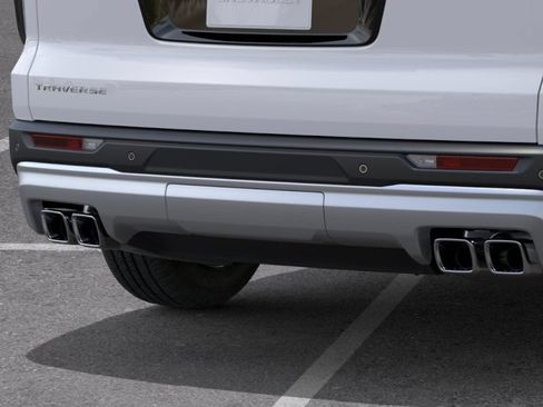 New 2026 Chevrolet Traverse LT w/ Driver Confidence Package FWD image 14