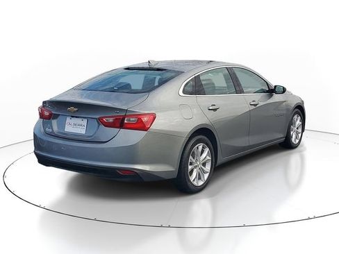Used 2023 Chevrolet Malibu LT image 4