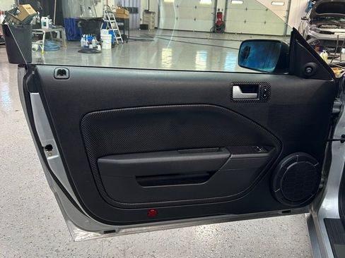 Used 2009 Ford Mustang GT image 13