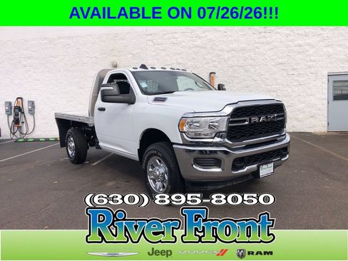 Used 2024 RAM 2500 Tradesman w/ Chrome Appearance Group AWD/4WD image 1