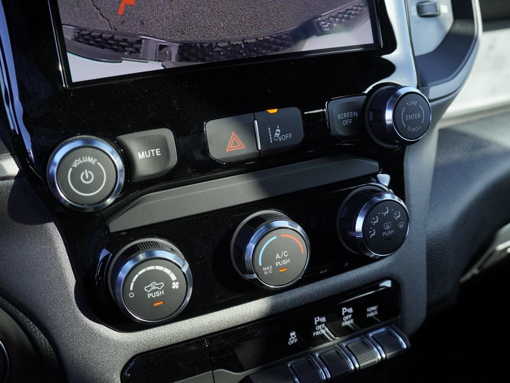 New 2026 RAM 1500 Tradesman AWD/4WD image 25