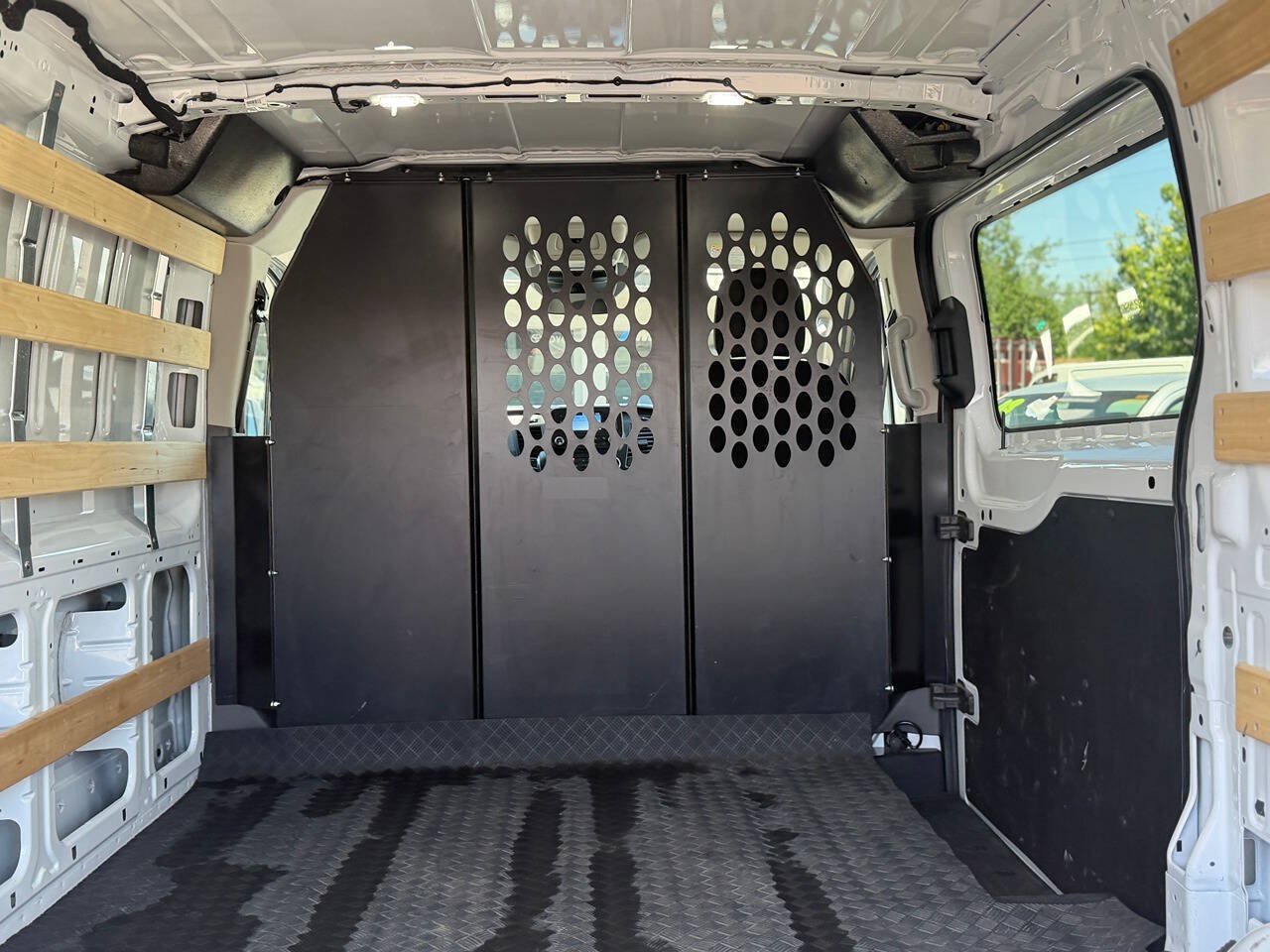 Used 2025 Ford Transit 250 Low Roof w/ Exterior Upgrade Package RWD image 89