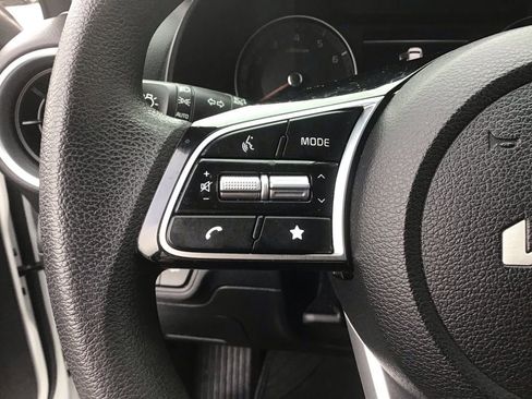 Used 2024 Kia Forte LXS FWD image 19