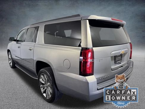 Used 2017 Chevrolet Suburban LT AWD/4WD image 4