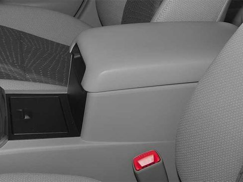 Used 2014 Toyota Camry XLE w/ Leather Package image 17