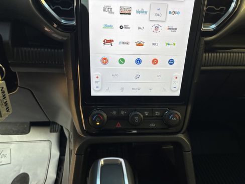 Used 2024 Ford Ranger XLT w/ Equipment Group 301A High image 22