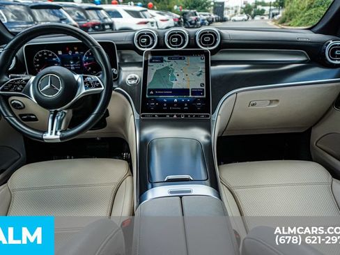 Used 2025 Mercedes-Benz GLC 300 4MATIC w/ Driver Assistance Package image 24