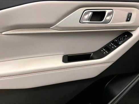 New 2026 Ford Explorer Active w/ Active Comfort Package image 22