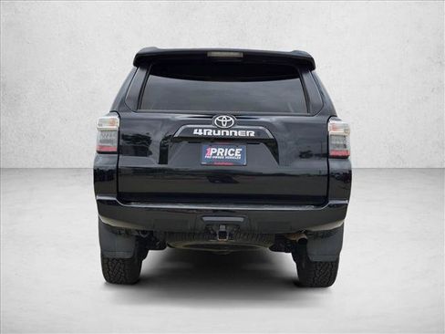 Used 2024 Toyota 4Runner SR5 Premium AWD/4WD image 7