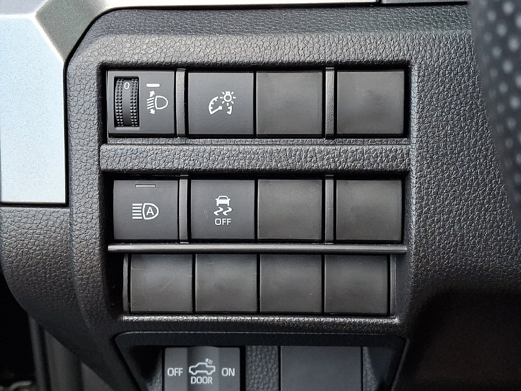 Certified 2026 Toyota Tacoma SR5 AWD/4WD image 26