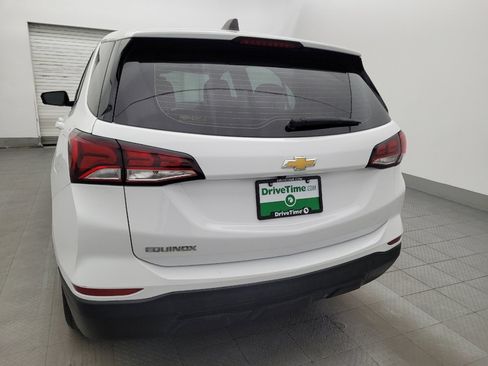 Used 2022 Chevrolet Equinox LS FWD image 6