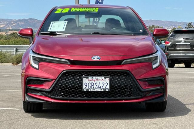 Used 2023 Toyota Corolla SE w/ Carpet Mat Package (TMS) FWD image 9