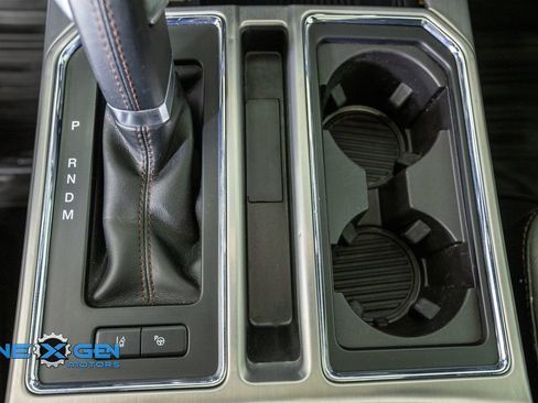 Used 2019 Ford F150 Platinum w/ Equipment Group 701A Luxury AWD/4WD image 27