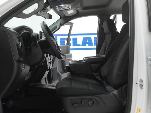 New 2026 Chevrolet Silverado 1500 Custom RWD image 13