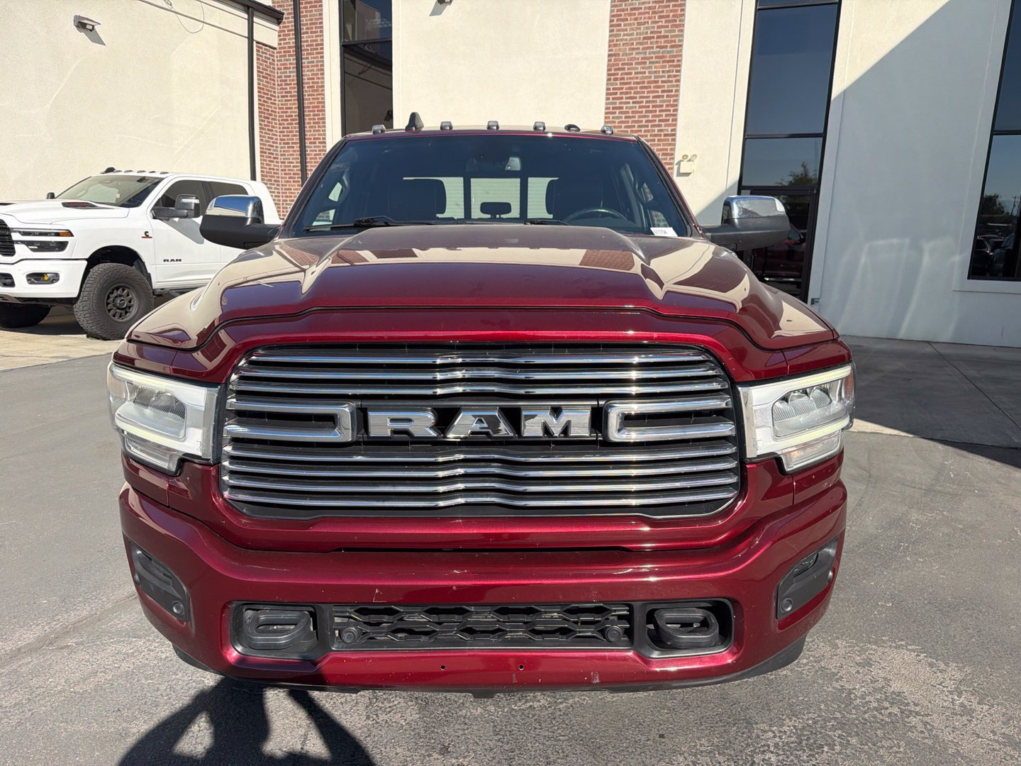 Used 2019 RAM 2500 Laramie AWD/4WD image 3