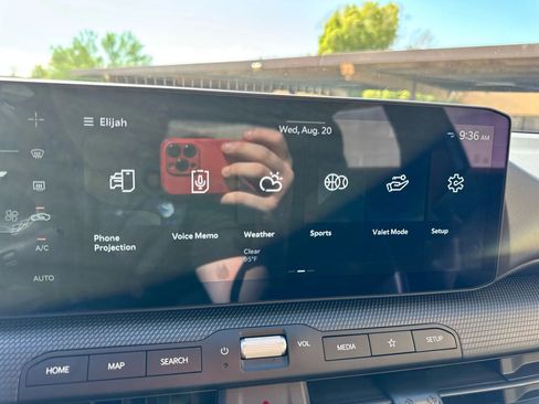 Used 2025 Kia K4 GT-Line w/ GT-Line Sunroof Package image 31