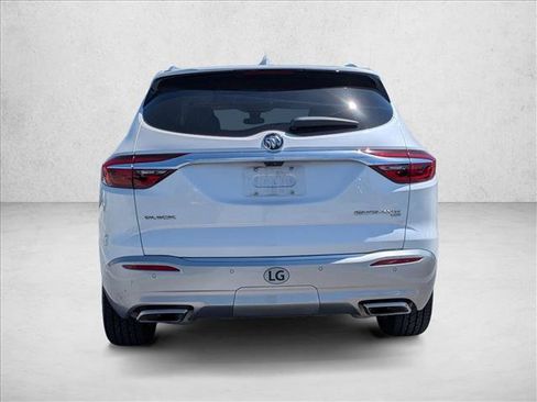 Used 2018 Buick Enclave Premium w/ Trailering Package AWD/4WD image 6