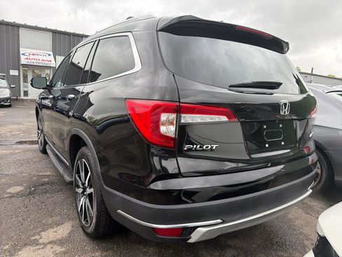Used 2022 Honda Pilot Touring image 13