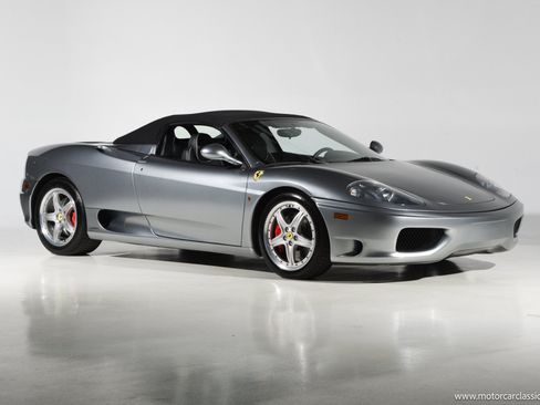 Used 2004 Ferrari 360 Spider RWD image 2