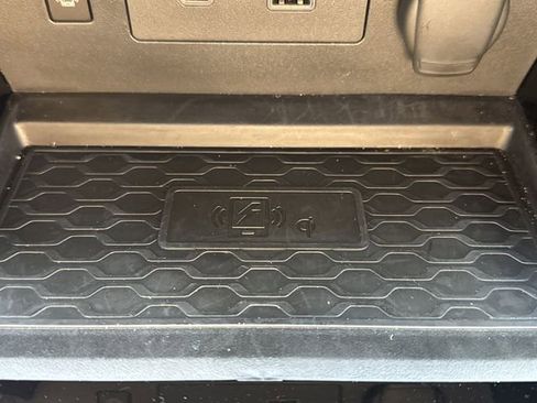 Used 2024 Nissan Altima 2.0 SR image 23