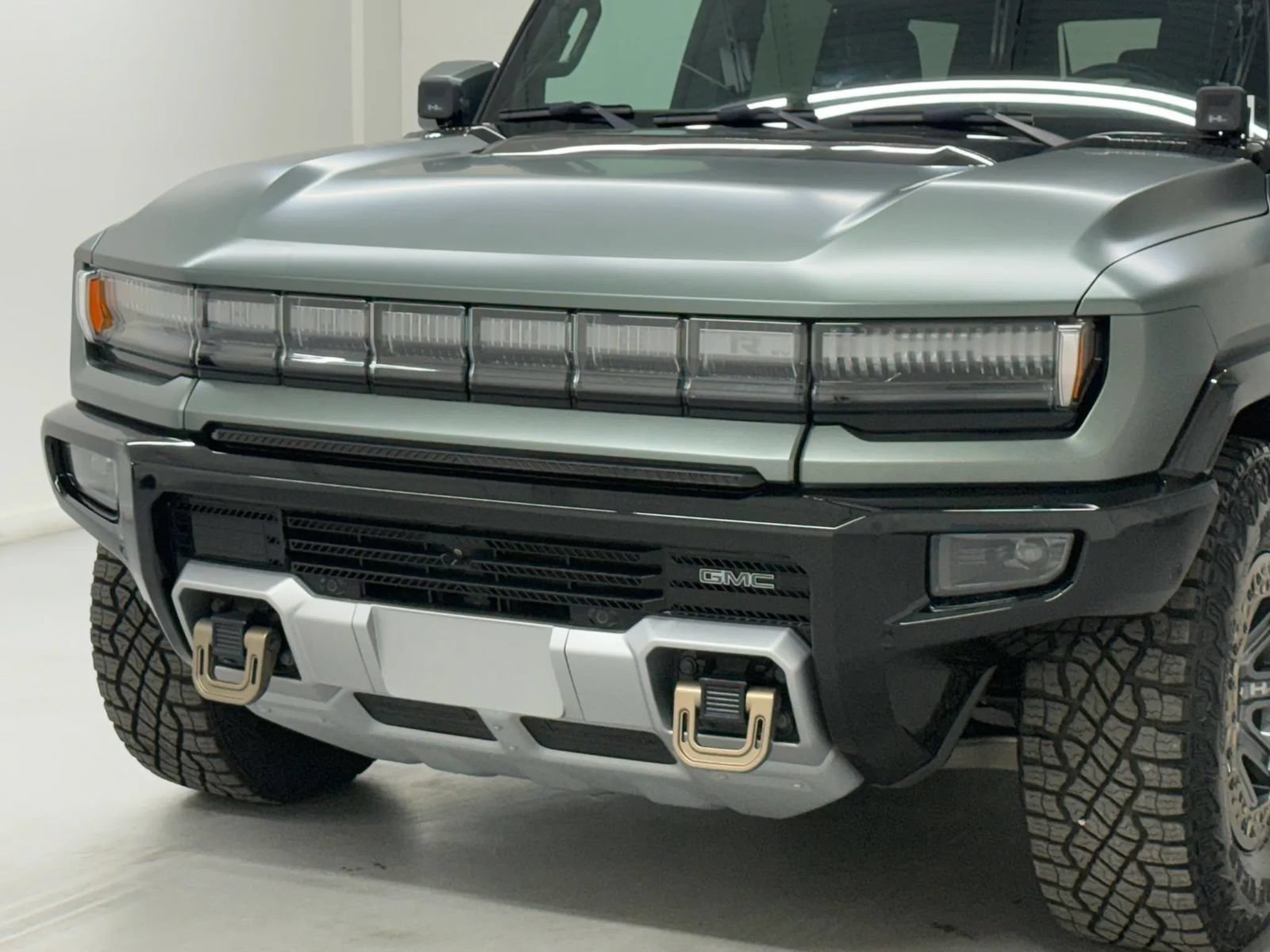 Used 2024 GMC Hummer EV 3X w/ Extreme Off-Road Package AWD/4WD image 39