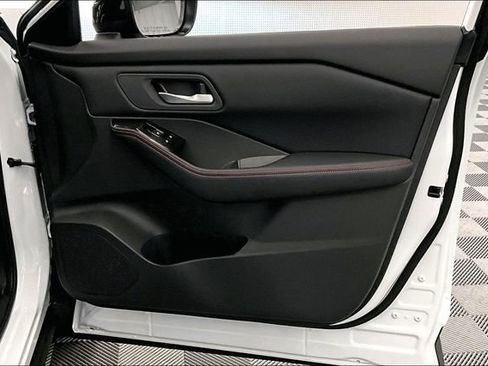 New 2026 Nissan Rogue SV image 33