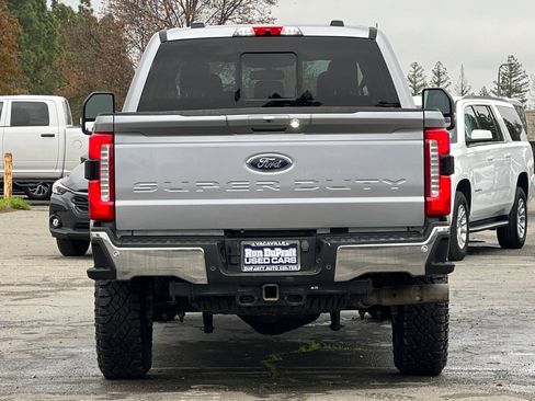 Certified 2024 Ford F250 Lariat w/ Tremor Off-Road Package image 5