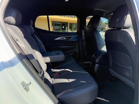 Used 2024 Chevrolet Equinox EV LT w/ Active Safety Package 3 image 15