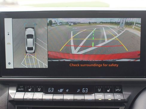 Used 2025 Toyota Camry XSE w/ Premium Plus Package FWD image 7