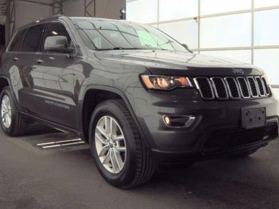 Used 2017 Jeep Grand Cherokee Laredo w/ Quick Order Package 23E