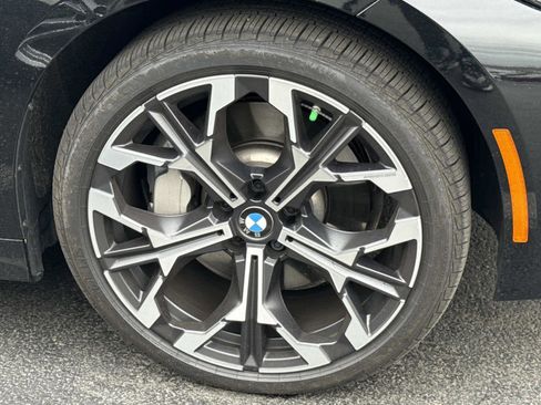 Used 2026 BMW 330i xDrive Sedan w/ Premium Package AWD/4WD image 10