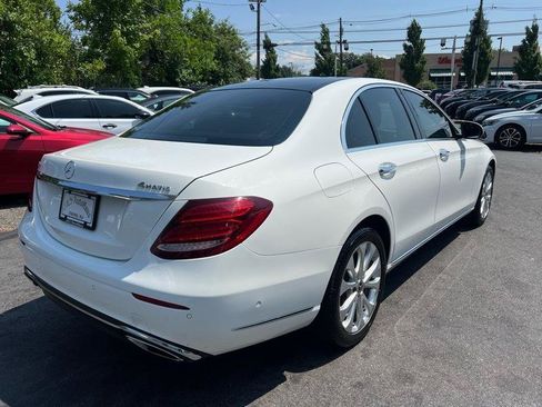 Used 2018 Mercedes-Benz E 300 4MATIC w/ Premium 2 Package (Q02) image 6