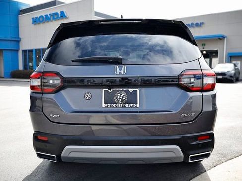 Certified 2023 Honda Pilot Elite image 8