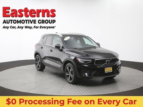 Used 2024 Volvo XC40 B5 Core AWD/4WD image 50