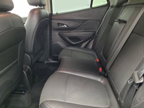 Used 2020 Buick Encore Preferred FWD image 18