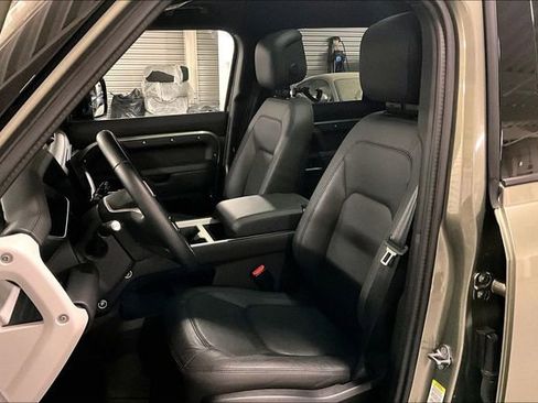 Certified 2025 Land Rover Defender 130 S image 15