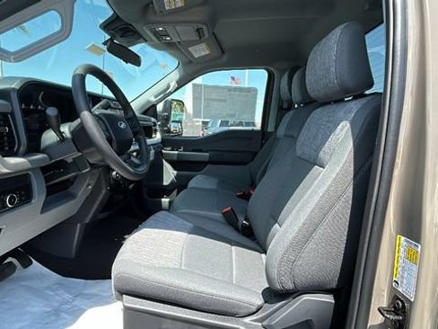 New 2026 Ford F350 XLT w/ 360-Degree Camera Package AWD/4WD image 15